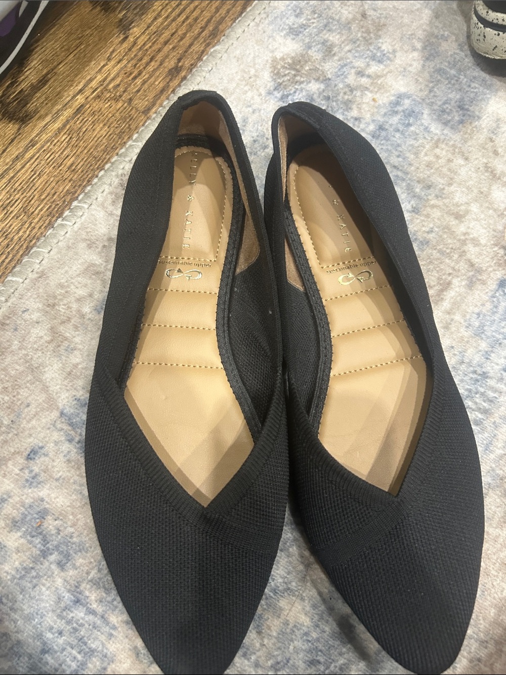 Kelly Kelly & Katie's black flats size 8 women’s. Excellent like new condition